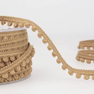 BEIGE 040